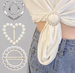 This product is a versatile pearl-inlaid metal brooch ring designed to be used as a scarf clip, a t-shirt hem fastener, or a waist adjustment buckle for clothing.